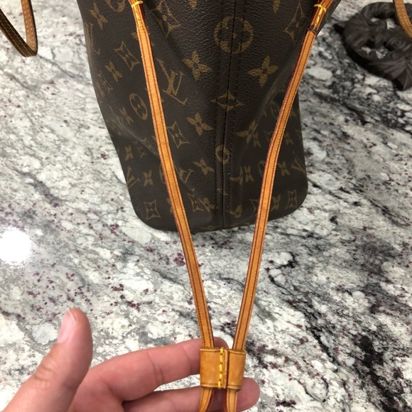 ***SOLD***Neverfull MM - Picture 12 of 12